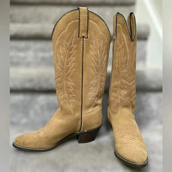 Texas Boot Co. Shoes - Vintage Texas Boot Co. Suede Cowboy Embroidered Boots – Style 4906 Tan Women’s 7